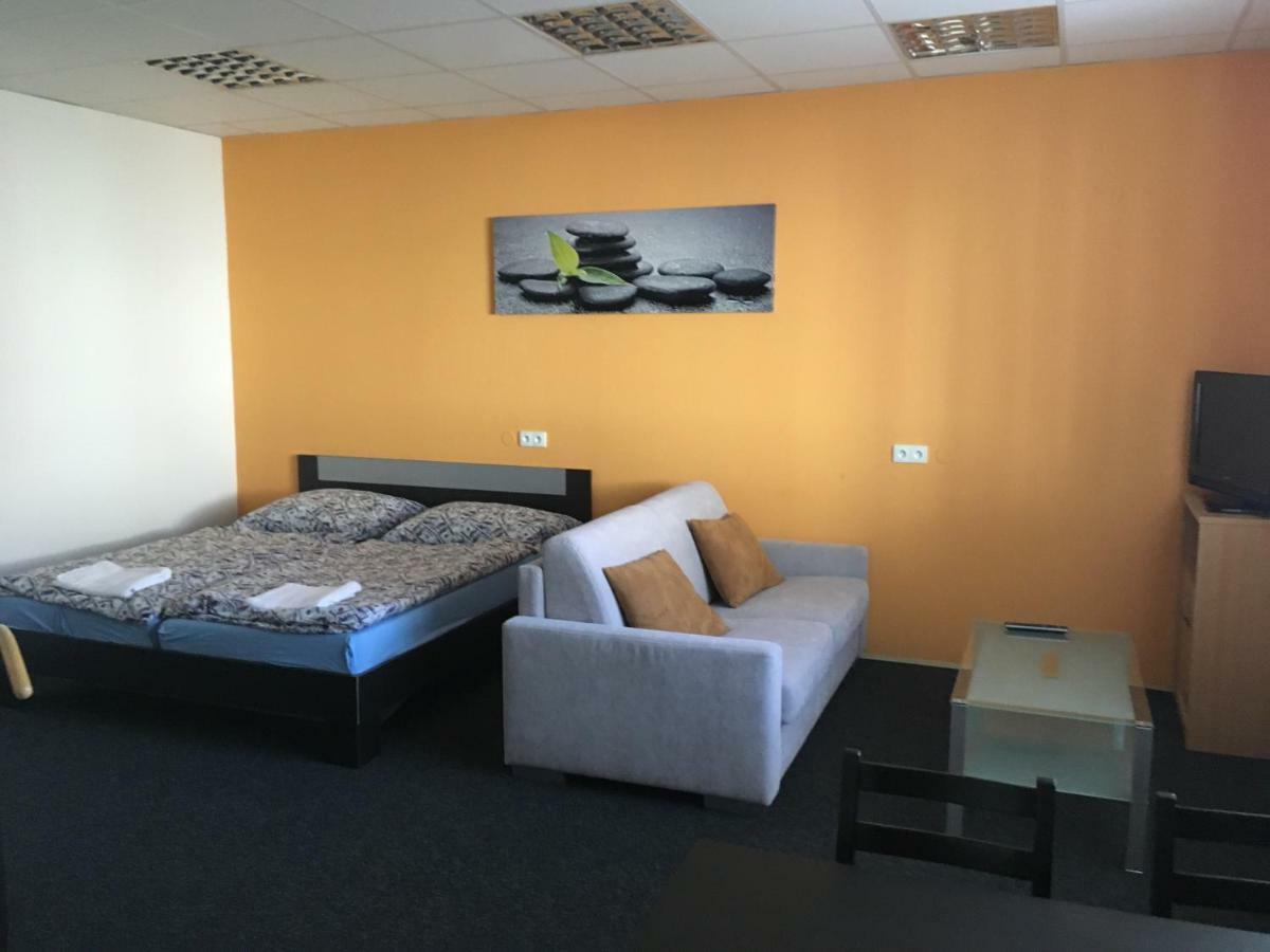 Ústí nad Orlicí Apartment Corriger מראה חיצוני תמונה